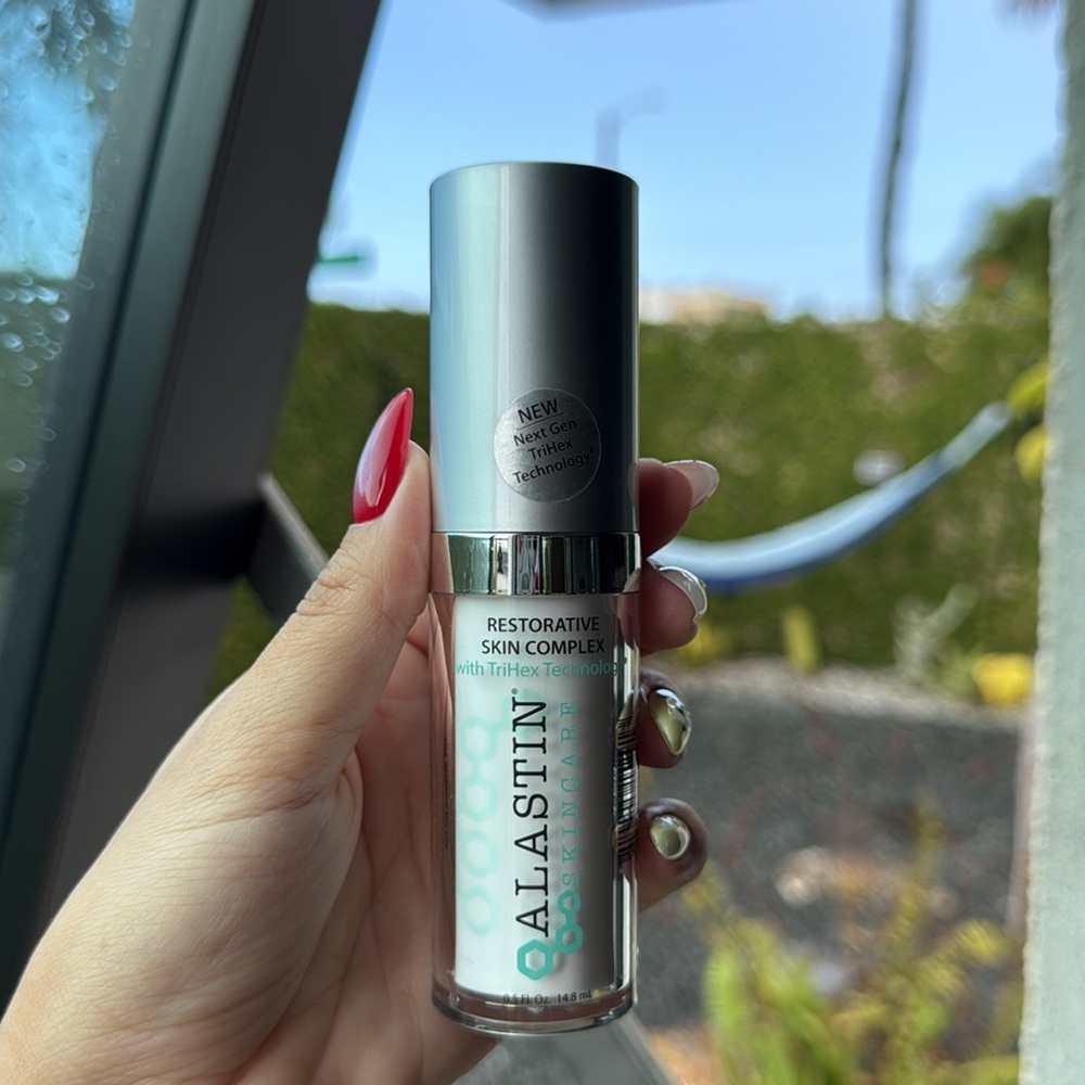 Alastin Restorative Skin Complex with TriHex Technology